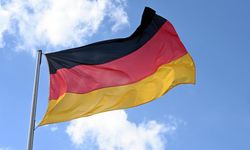 Almanya'da 5 kişi Suriye'de savaş suçu işledikleri şüphesiyle gözaltına alındı