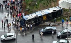 Ankara Keçiören’de EGO otobüsü devrildi: 5 yaralı