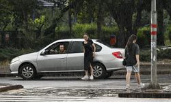 Meteorolojiden Ankara çevresi için gök gürültülü sağanak uyarısı