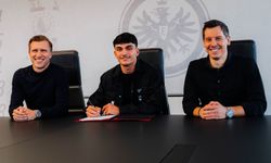 Milli futbolcu Can Uzun, Eintracht Frankfurt'a transfer oldu
