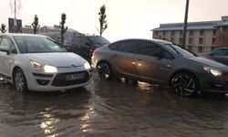 Erzurum’da sağanak sele neden oldu, alt geçitler suyla doldu