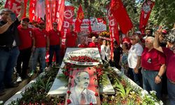 DİSK’in kurucu başkanı Kemal Türkler, katledilişinin 44’üncü yılında mezarı başında anıldı
