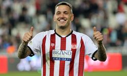 Sivasspor'un golcüsü Rey Manaj'ın adalesinde yırtık tespit edildi