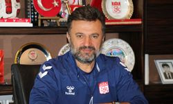 Sivasspor, Rey Manaj için gelen tekliflerden memnun değil