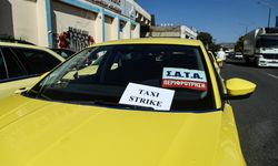 Yunanistan'ın başkenti Atina'da taksiciler 24 saatlik grev başlattı