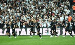 Beşiktaş, UEFA Avrupa Ligi biletini 5 golle aldı