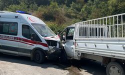 Bursa'da off-road aracı uçuruma düştü: 2 yaralı helikopterle alındı