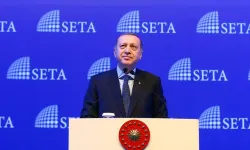 SETA AK Parti’ye rapor sundu: Erdoğan’ın artık zırhı yok