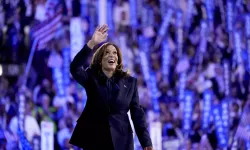 Kamala Harris'in başkan adaylığı resmileşti