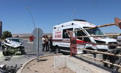 Kayseri'de ambulans ile otomobil çarpıştı: 6 yaralı