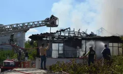 Antalya Korkuteli'de ev yangını