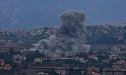 İsrail, İran Dışişleri Bakanı Erakçi'nin ziyareti sırasında Beyrut'a hava saldırısı düzenledi