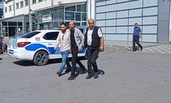 Boşanma aşamasındaki eşini öldürüp, polise teslim oldu