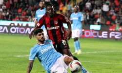 Gaziantep FK Trabzonspor ile sahasında 0-0 berabere kaldı