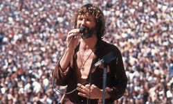 Kris Kristofferson kimdir?