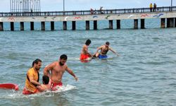 Samsun'da cankurtaranlar bu yaz 293 kişiyi boğulmaktan kurtardı