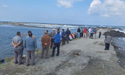 Samsun'da kayığın alabora olması sonucu kaybolan balıkçı için arama çalışması başlatıldı