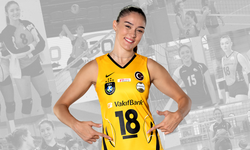 VakıfBank'ta yeni kaptan Zehra Güneş oldu