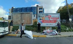 Esenyurt'ta bilboardlardan Ahmet Özer fotoğrafları sökülüyor