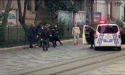 İstiklal Caddesi’ndeki kavgaya polisten anlık müdahale