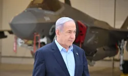 Netanyahu'dan F-35 savaş uçağıyla fotoğraf