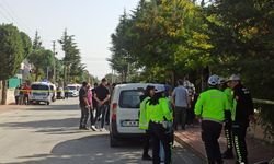 İhbara giden polis bıçaklandı, saldırgan vurularak yakalandı