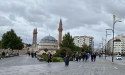 Sivas'ta depremler nedeniyle eğitime ara verildi