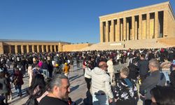 Anıtkabir'de 10 Kasım öncesi ziyaretçi yoğunluğu