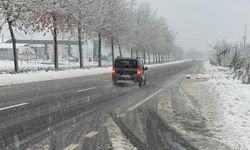 Bolu ve Düzce'de kar kalınlığı 1 metreye yaklaştı