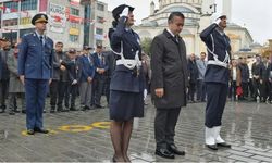 Esenyurt kayyumu Can Aksoy, 10 Kasım töreninde protesto edildi