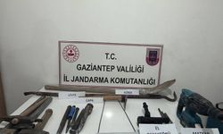 Gaziantep’te kaçak kazı operasyonu: 3 gözaltı