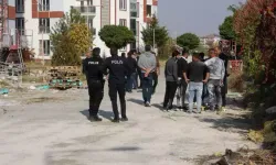 Malatya'da ağır hasarlı binada el bombası bulundu