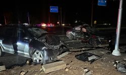 Şanlıurfa'da iki otomobilin çarpıştığı kazada 1 kişi öldü, 6 kişi yaralandı