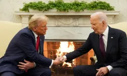 Trump 4 yıl sonra Beyaz Saray'da: Biden ile görüştü