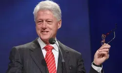 Eski ABD Başkanı Clinton hastaneden taburcu edildi