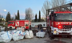 Gebze'de geri dönüşüm tesisindeki yangın söndürüldü