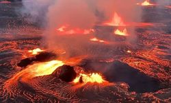 Hawaii'deki Kilauea Yanardağı patladı