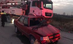 Samsun’da 9 yaşındaki çocuğun kullandığı otomobille kamyon çarpıştı: 3'ü ağır 5 yaralı