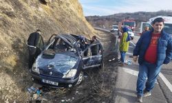 Çankırı'da devrilen otomobildeki 3 kişi yaralandı