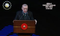 Erdoğan: Hukuk dışı alanda gazetecilik yapmak istiyorlar