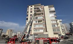 Kayseri'de apartmanda yangın çıktı: Dumandan etkilenen kişi hastaneye kaldırıldı