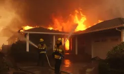 Los Angeles yangını 6'ncı gününde: Ölü sayısı 16'ya yükseldi