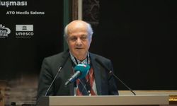 Prof. Dr. Mehmet Tuncer, “Ankara'nın Belleği: Yitip Giden Miras ve Koruma Çabaları”nı anlattı