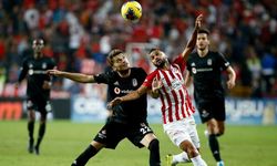 Beşiktaş, kupada yarın Antalyaspor'a konuk olacak