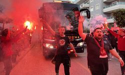 Galatasaray, Fenerbahçe derbisi için RAMS Park'a hareket etti