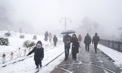 Kar, İstanbul'da yarın da etkili olacak