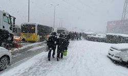 İmamoğlu’ndan kar uyarısı: Zorunlu olmadıkça trafiğe çıkmayın