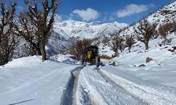 Karadeniz'de kar nedeniyle 977 yerleşim yerine ulaşım sağlanamıyor