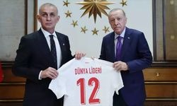 TFF Başkanı Hacıosmanoğlu: Cumhurbaşkanı'nın hem kardeşi hem askeriyim