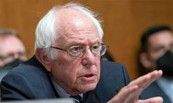 ABD’li Senatör Sanders'tan Zelenskiy’e destek mesajı